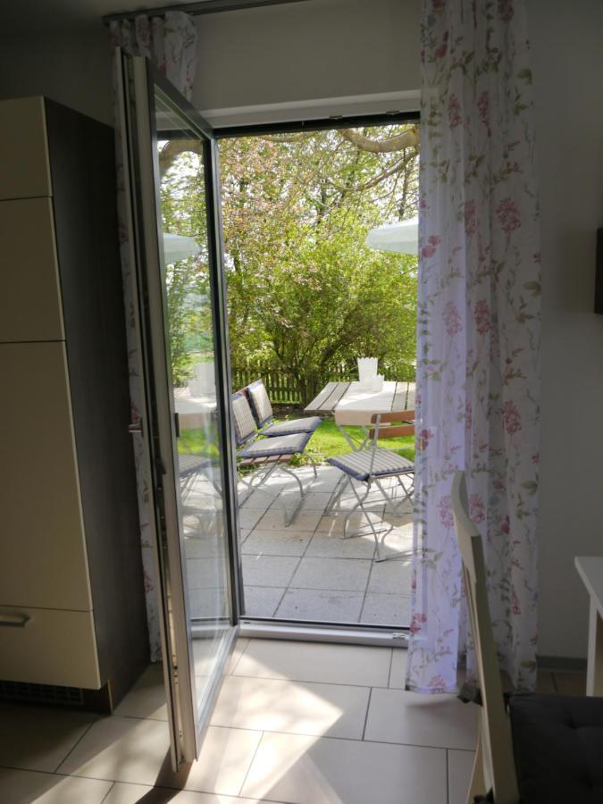 Ferienwohnung Kirchberg Uettingen ภายนอก รูปภาพ